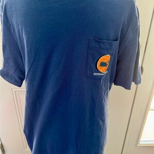Vineyard Vines Basketball Whale Short Sleeve Tee Navy Orange Size M